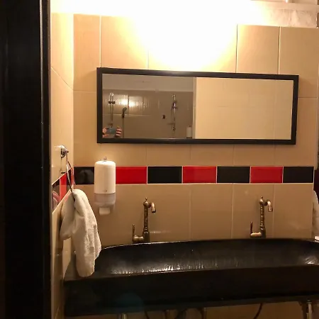 Whole Basement Former Pub 5 For Stag Do Apartman Budapest
