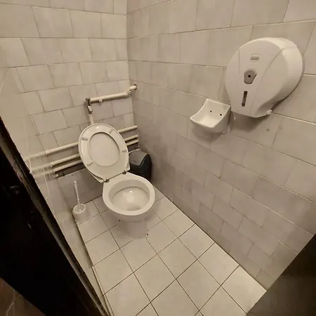 Whole Basement Former Pub 5 For Stag Do *