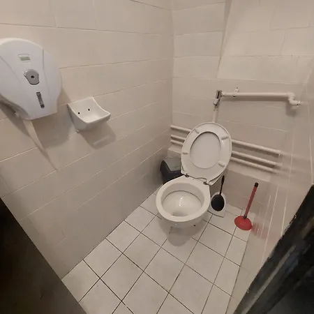 Whole Basement Former Pub 5 For Stag Do *