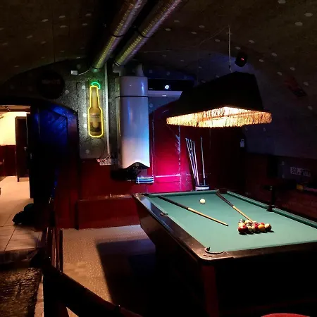 Whole Basement Former Pub 5 For Stag Do * Budapeşte